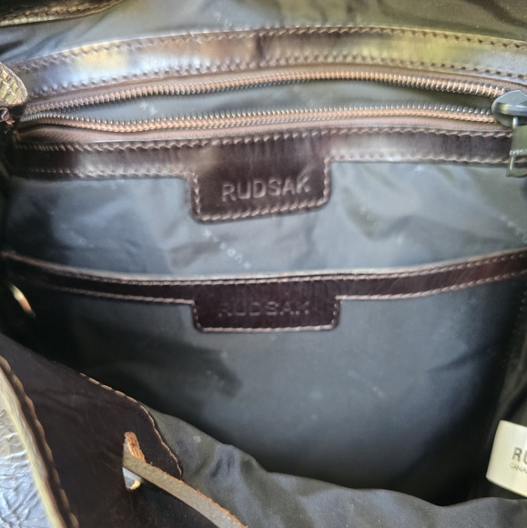 RUDSAK Ladies Tote Backpack High Quality Leather NEW! - Picture 7 of 12